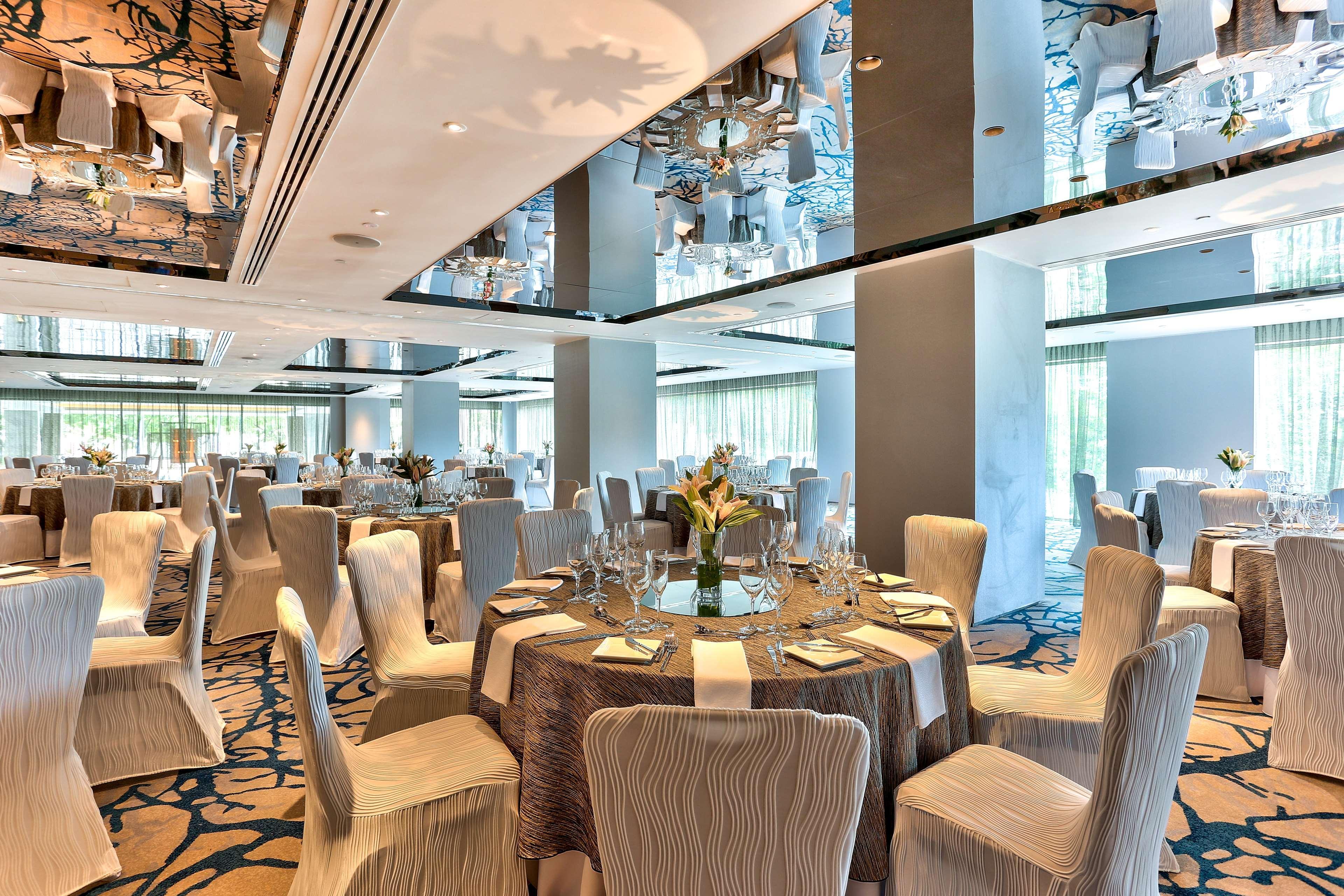 فندق هيلتون كوتا كينابالو المظهر الخارجي الصورة The ballroom