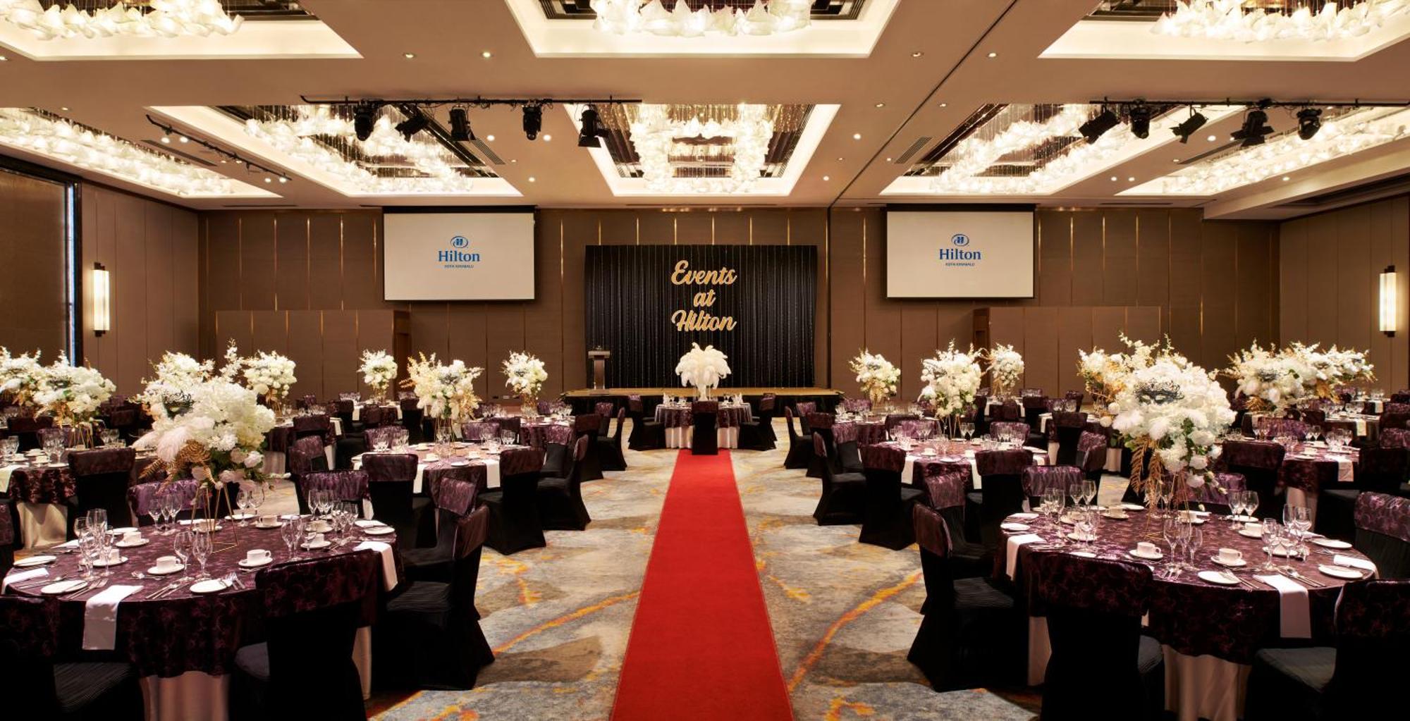 فندق هيلتون كوتا كينابالو المظهر الخارجي الصورة The ballroom